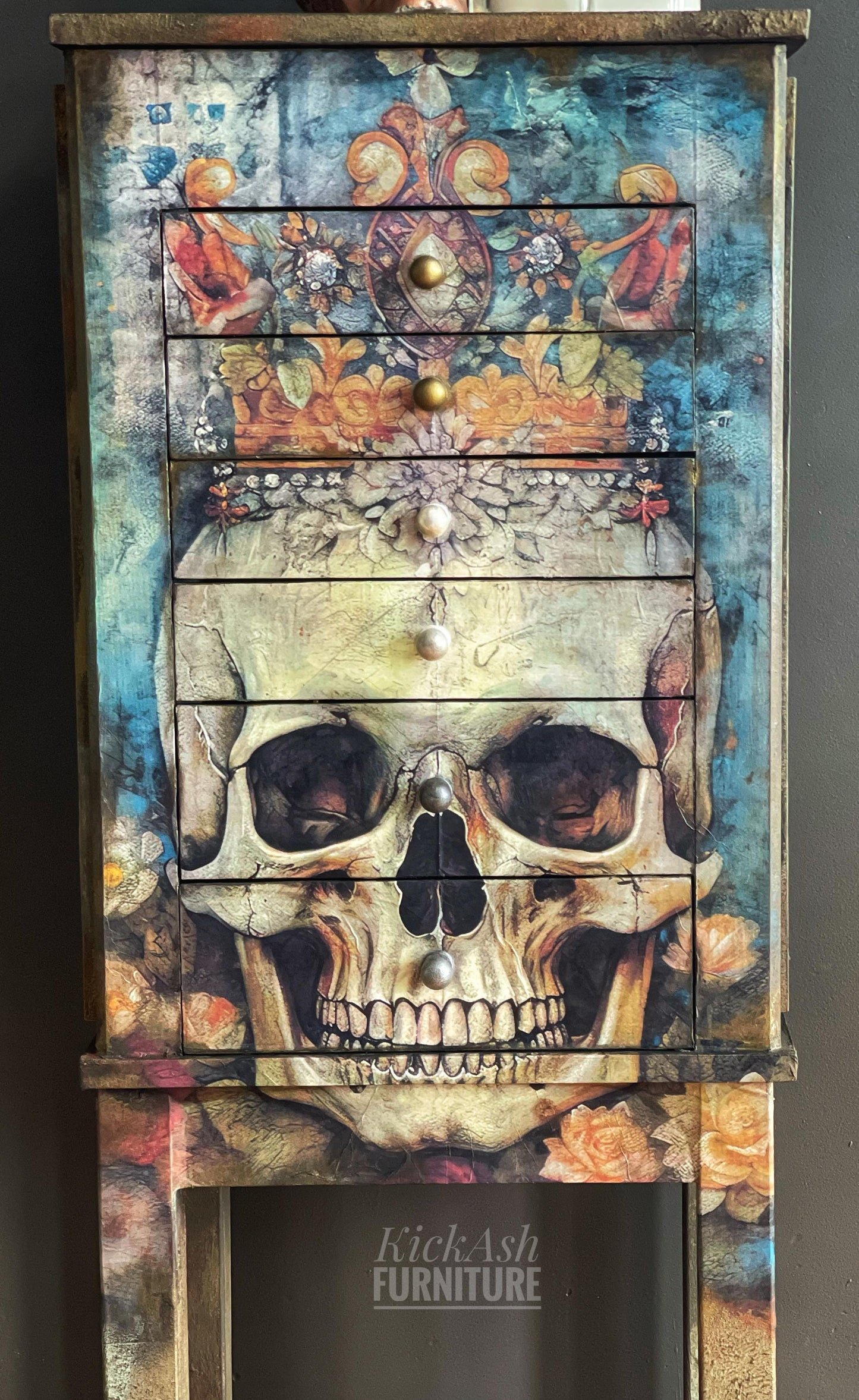 Skull Queen Decoupage Tissue Paper 21 x 29 in